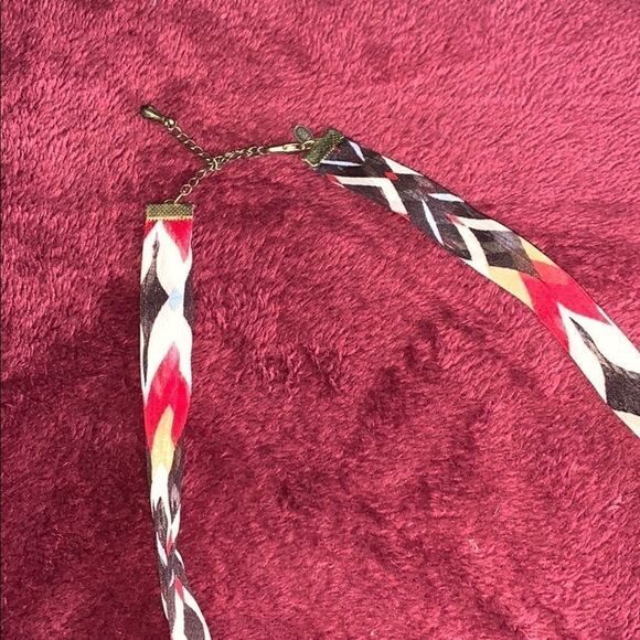 Marks and Spencer’s chunky wood and ribbon Necklace 35-38” long - Picture 4 of 6